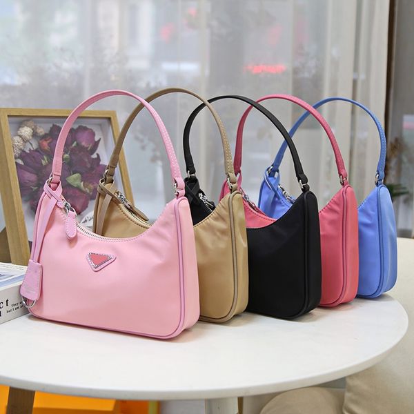 brand designer bag handbag nylon messenger bag sales women's classic underarm shoulder purse fashion retro star cleo hobo purse fashion
brand designer bag handbag nylon messenger bag sales women's classic underarm shoulder purse fashion retro star cleo hobo purse fashion