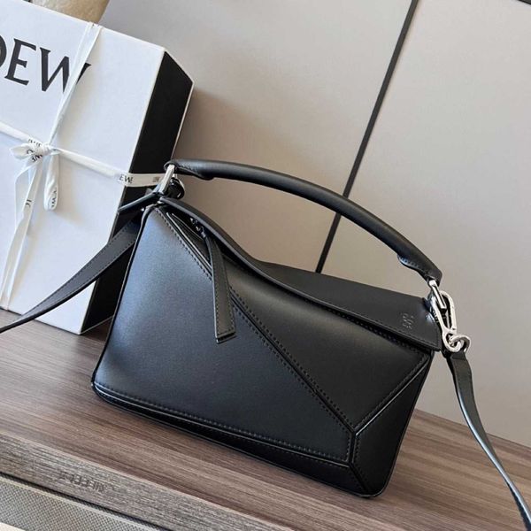 women's bag puzzle geometric cowhide small and medium size splice deformed one shoulder crossbody handbag high quality
women's bag puzzle geometric cowhide small and medium size splice deformed one shoulder crossbody handbag high quality