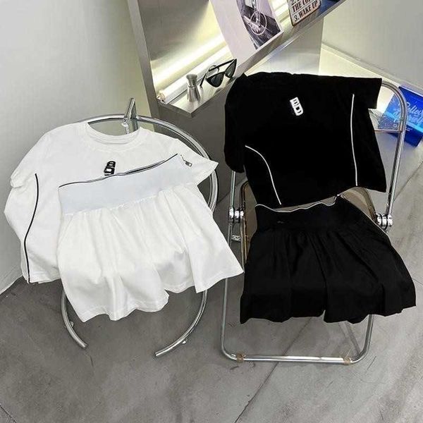 designer tracksuit womens set summer loose sports suit hugh slim fit t-shirt shorts two-piece women suits, Gray
designer tracksuit womens set summer loose sports suit hugh slim fit t-shirt shorts two-piece women suits, Gray