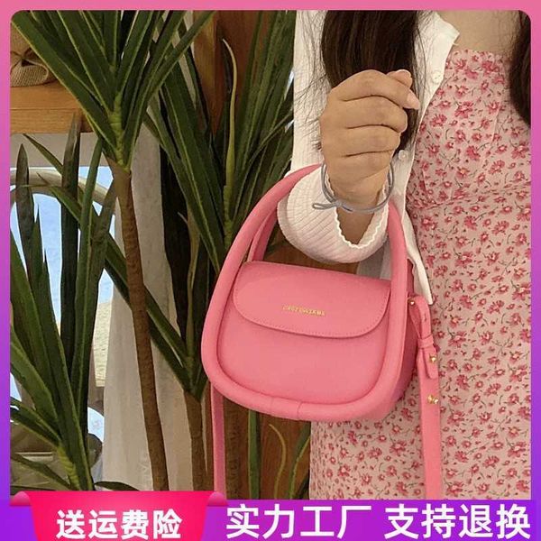 songmont bags amazing bread song room soft european bag medium soft cowhide crossbody small design handheld as bag
songmont bags amazing bread song room soft european bag medium soft cowhide crossbody small design handheld as bag