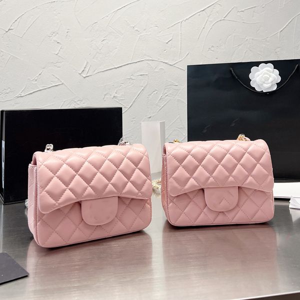 classic mini flap sqaure quilted lambksin cf bags gold/silver metal hardware matelasse chain crossbody shoulder handbags outdoor sacoche van
classic mini flap sqaure quilted lambksin cf bags gold/silver metal hardware matelasse chain crossbody shoulder handbags outdoor sacoche van