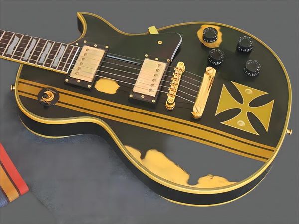 custom electric guitar, old james hetfield metal iron cross classic relic black and yellow emg pickup gold hardware black pickguard
custom electric guitar, old james hetfield metal iron cross classic relic black and yellow emg pickup gold hardware black pickguard