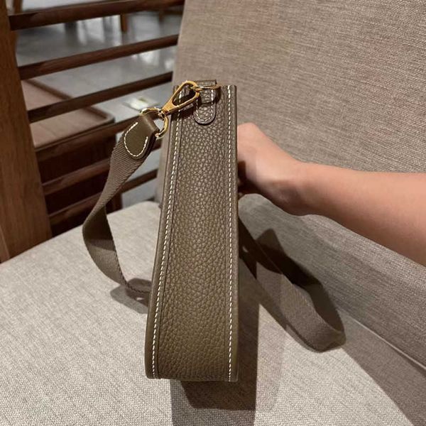 original designer h home bag evelynn high end handmade new wax thread womens original evelyns hollowed out classic fashion leisure college s
original designer h home bag evelynn high end handmade new wax thread womens original evelyns hollowed out classic fashion leisure college s