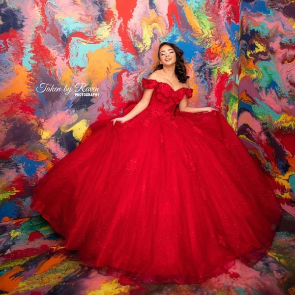 sparkly red quinceanera dresses for sweet 16 girls appliques sequined ball gown 15 birthday party prom dress vestido de 15 anos, Blue;red
sparkly red quinceanera dresses for sweet 16 girls appliques sequined ball gown 15 birthday party prom dress vestido de 15 anos, Blue;red