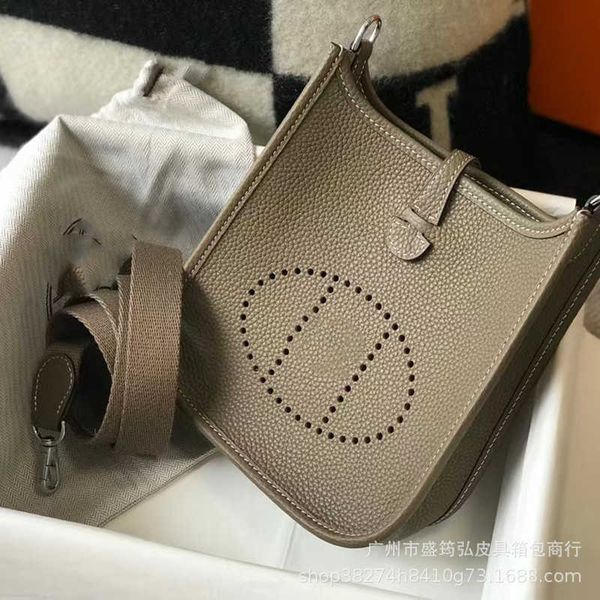 designer hemrres bag evelynn new evelyns cowhide lychee pattern one shoulder crossbody women's bag casual versatile bucket 6ytj o46f
designer hemrres bag evelynn new evelyns cowhide lychee pattern one shoulder crossbody women's bag casual versatile bucket 6ytj o46f