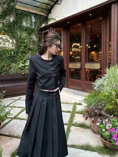 two piece dress designer high end new product simple elegant leather button coat pleated half skirt set nlcz, White
two piece dress designer high end new product simple elegant leather button coat pleated half skirt set nlcz, White