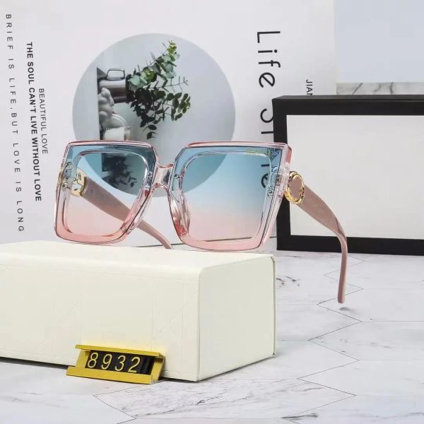 2023 luxury sunglasses womens mens designer letter goggle senior eyewear for women eyeglasses frame vintage metal sun glasses, White;black
2023 luxury sunglasses womens mens designer letter goggle senior eyewear for women eyeglasses frame vintage metal sun glasses, White;black