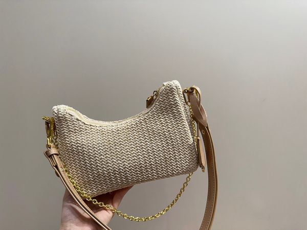 spring/summer new bohemian lazy straw chain bag braided hobo shoulder underarm bag designer vacation effortless sexy
spring/summer new bohemian lazy straw chain bag braided hobo shoulder underarm bag designer vacation effortless sexy