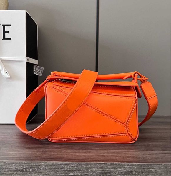 women's bag puzzle mini all cowhide deformation geometry single shoulder oblique straddle handbag high quality
women's bag puzzle mini all cowhide deformation geometry single shoulder oblique straddle handbag high quality