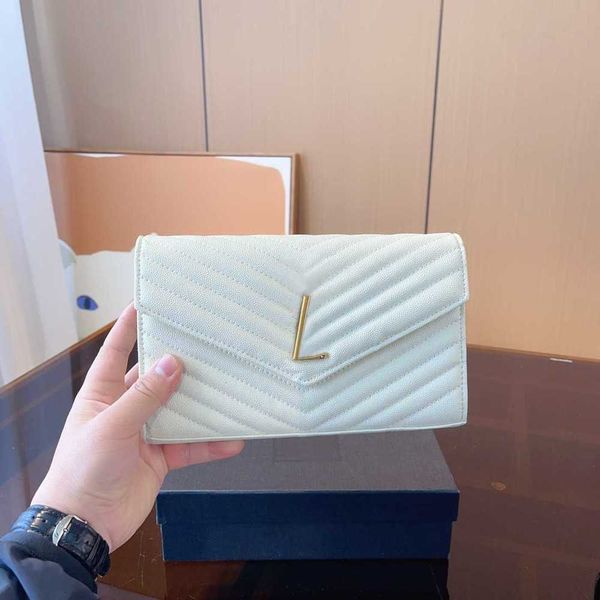 brand designer 2023 new leather handbag 520 holiday gift fragrance chain rhombic shoulder bag, Silver
brand designer 2023 new leather handbag 520 holiday gift fragrance chain rhombic shoulder bag, Silver