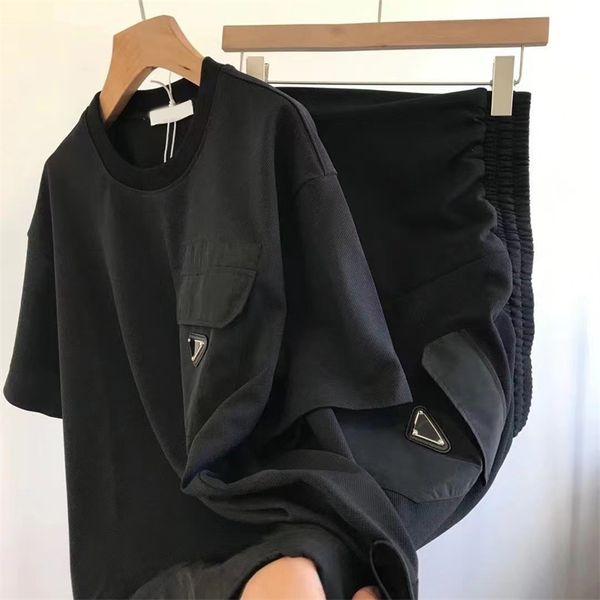 men's sportswear t-shirt suit letters streetwear printed breathable summer shorts outdoor sportswear quality suitm-3xl, Gray
men's sportswear t-shirt suit letters streetwear printed breathable summer shorts outdoor sportswear quality suitm-3xl, Gray