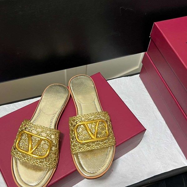 v designer sandals women slippers casual and versatile round toe flat bottom slippers herringbone slippers luxury slippers indoor and outdoo, Black
v designer sandals women slippers casual and versatile round toe flat bottom slippers herringbone slippers luxury slippers indoor and outdoo, Black