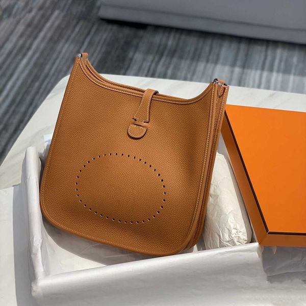 designer h home bag evelynn street casual evelyns fashion versatile cowhide letter hollow out litchi pattern tote one shoulder crossbody wom
designer h home bag evelynn street casual evelyns fashion versatile cowhide letter hollow out litchi pattern tote one shoulder crossbody wom