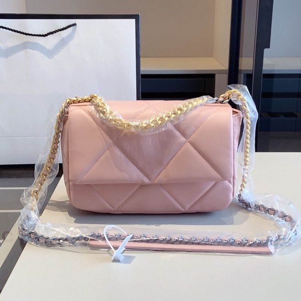 six color classic portable women shoulder bag large capacity cowhide leather quilted luxury handbag crossbody suitcase casual card holder la
six color classic portable women shoulder bag large capacity cowhide leather quilted luxury handbag crossbody suitcase casual card holder la