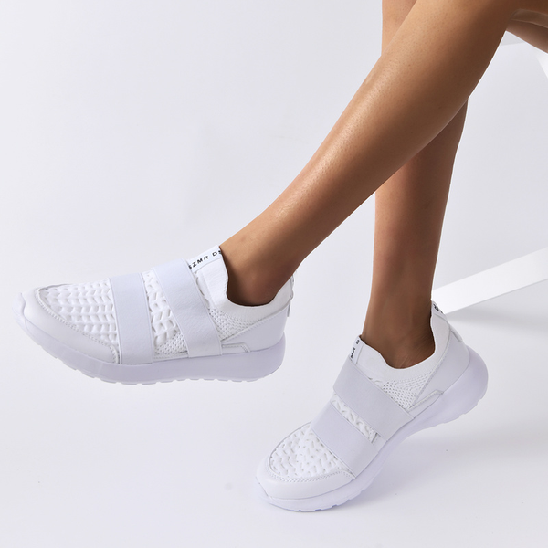 sneakers women shoes loafers 2022 new lightweight breathable white fashion casual walking shoes tenis aldult shoes, Black
sneakers women shoes loafers 2022 new lightweight breathable white fashion casual walking shoes tenis aldult shoes, Black