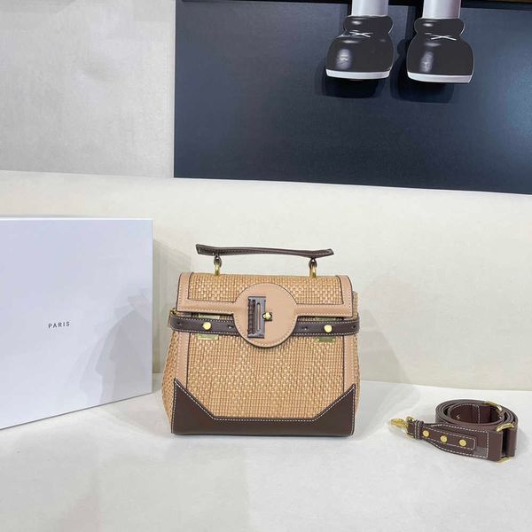 bm 14 colors tote bag fashion shoulder bags women b letter simple designer bag quality leather luxury handbag hand totes purse
bm 14 colors tote bag fashion shoulder bags women b letter simple designer bag quality leather luxury handbag hand totes purse