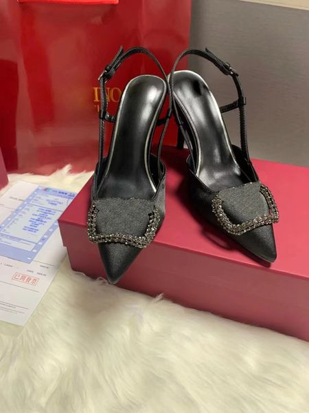 luxury women shoes high heels fashion pointed toe for wedding real picture ladies womens pumps casual wedding shoes rhinestone 8 styles size, Black
luxury women shoes high heels fashion pointed toe for wedding real picture ladies womens pumps casual wedding shoes rhinestone 8 styles size, Black