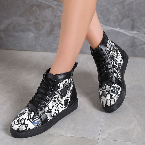 casual shoes women 2022 new high-outdoor womens shoes fashion sports shoes womens breathable trend vulcanized shoes women, Black
casual shoes women 2022 new high-outdoor womens shoes fashion sports shoes womens breathable trend vulcanized shoes women, Black