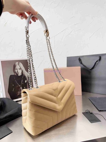 2023 new handbag ladies ladies bag wallet leather chain bag handbag ladies single shoulder messenger messenger bag fashion
2023 new handbag ladies ladies bag wallet leather chain bag handbag ladies single shoulder messenger messenger bag fashion