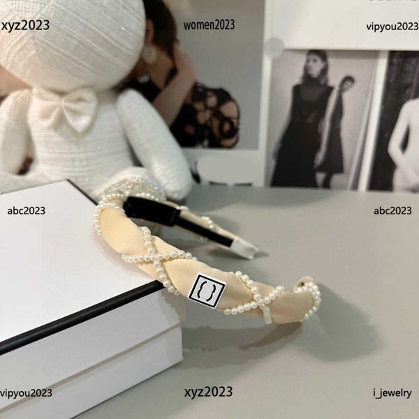 designer women headbands fashion hair jewelry cross pearl string design hair band square stamp headwear luxurious #including box, Silver
designer women headbands fashion hair jewelry cross pearl string design hair band square stamp headwear luxurious #including box, Silver