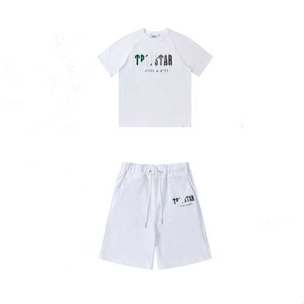 men's t-shirts trapstar t-shirt sports fashion high street wear short sleeve casual loose cotton tees 2023 summer c915, White;black
men's t-shirts trapstar t-shirt sports fashion high street wear short sleeve casual loose cotton tees 2023 summer c915, White;black
