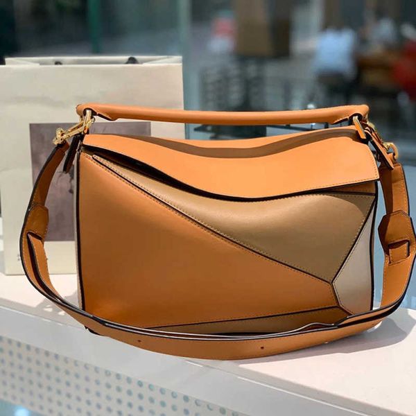high-end designer bag puzzle women's shoulder handbag new mini lingge soft leather geometric spliced women's crossbody handheld la
high-end designer bag puzzle women's shoulder handbag new mini lingge soft leather geometric spliced women's crossbody handheld la
