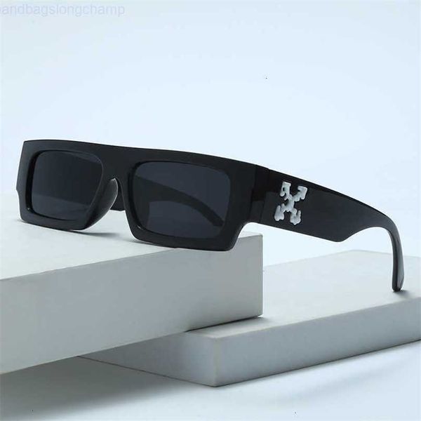 off fashion x sunglasses luxury rectangular small frame x wide leg sunglasses, White;black
off fashion x sunglasses luxury rectangular small frame x wide leg sunglasses, White;black