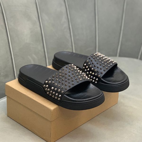 r men's flat bottom swimming pool slippers platform sandals classic studs slippers mule thick bottom slippers summer beach casual rubbe, Black
r men's flat bottom swimming pool slippers platform sandals classic studs slippers mule thick bottom slippers summer beach casual rubbe, Black