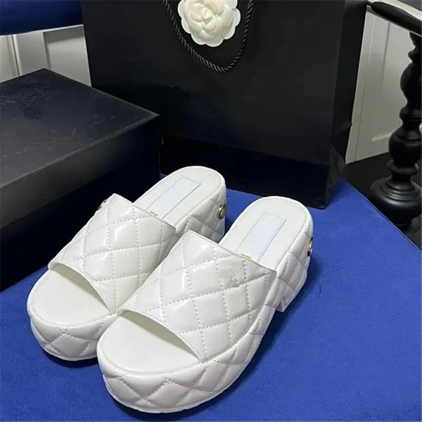 casual shoes 2023 summer fashion ladies slippers waterproof platform diamond checker thick heel sole sandals simple women's, Black
casual shoes 2023 summer fashion ladies slippers waterproof platform diamond checker thick heel sole sandals simple women's, Black