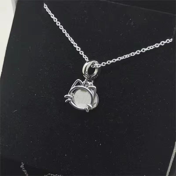 luxurys designers necklaces pendant necklaces for women with earrings link chain fashion jewelry accessories good, Silver
luxurys designers necklaces pendant necklaces for women with earrings link chain fashion jewelry accessories good, Silver