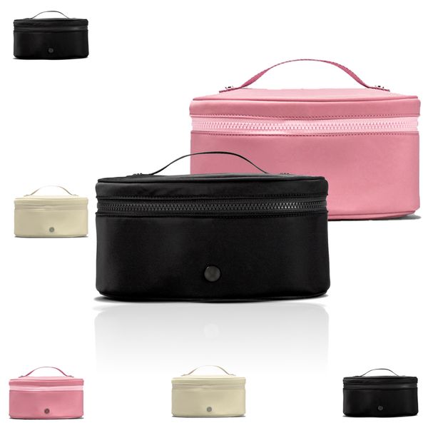 3.5l oval access stuff sacks cosmetic bags luxury lulu lemon women weekend wash makeup pouch bag mens fashion designer nylon handbags messen
3.5l oval access stuff sacks cosmetic bags luxury lulu lemon women weekend wash makeup pouch bag mens fashion designer nylon handbags messen