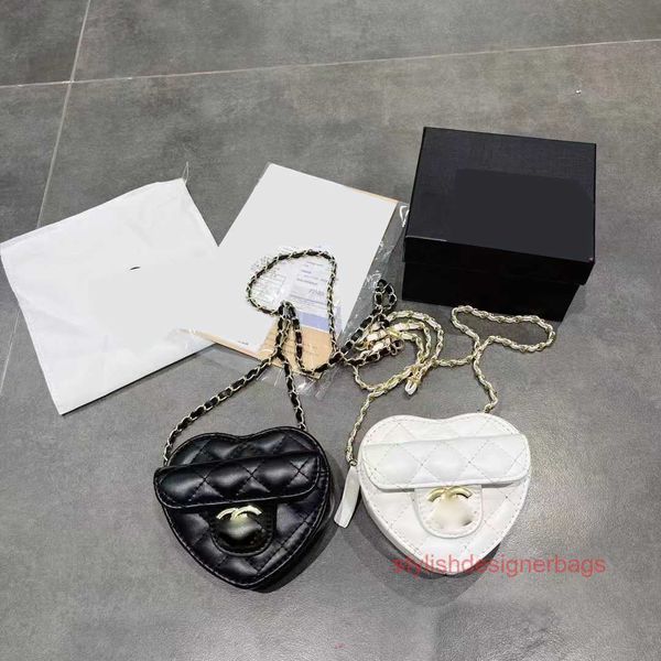 cross body chanei heart shape mini crossbody bags for women slingbags fashion shoulderbag small makeup bag
cross body chanei heart shape mini crossbody bags for women slingbags fashion shoulderbag small makeup bag