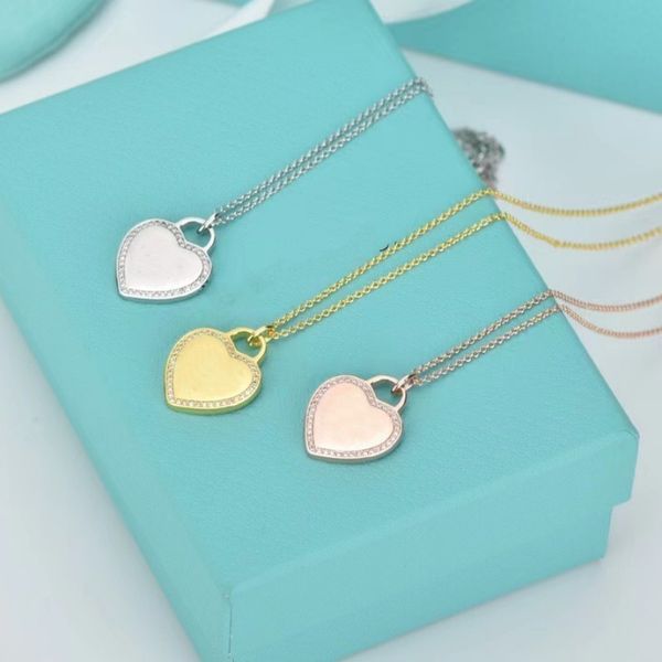 european and american fashion designer women's love necklace classic peach heart pendant jewelry good quality girl valentine's day, Golden;silver
european and american fashion designer women's love necklace classic peach heart pendant jewelry good quality girl valentine's day, Golden;silver