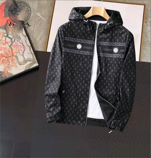 designer cotton jackets bomber mens windbreaker varsity mens baseball hip letter patchwork leather tianma embroidery streetwear men coats m-, Black;brown
designer cotton jackets bomber mens windbreaker varsity mens baseball hip letter patchwork leather tianma embroidery streetwear men coats m-, Black;brown