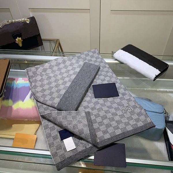 new fashion designer hat scarf set luxury men's winter scarf brand snapback seda satin checkered scarf skate skateboard cap gray kc wom, Blue;gray
new fashion designer hat scarf set luxury men's winter scarf brand snapback seda satin checkered scarf skate skateboard cap gray kc wom, Blue;gray