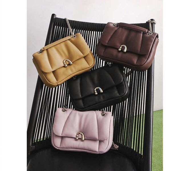 songmont bags amazing song bag women 2023 new popular design chain steamed rolls bag armpit bag sheepskin messenger bag
songmont bags amazing song bag women 2023 new popular design chain steamed rolls bag armpit bag sheepskin messenger bag