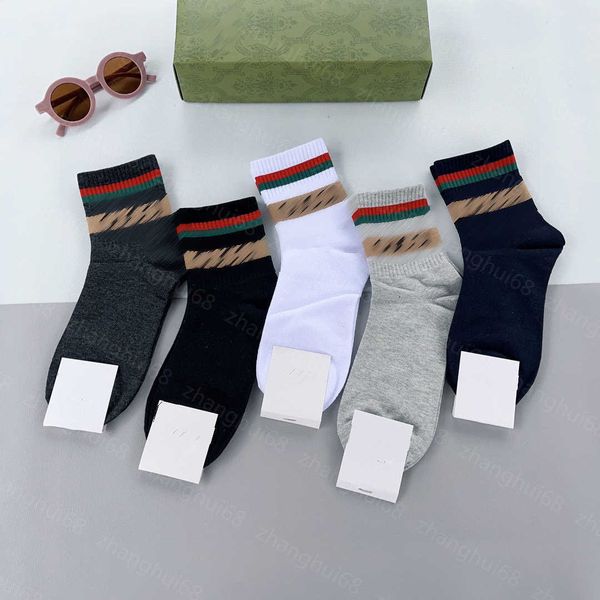 23ss designer men women socks low-cut socks 5 pairs in box brand letter jacquard pure cotton socks sweat-absorbent comfortable mens underwea, Black
23ss designer men women socks low-cut socks 5 pairs in box brand letter jacquard pure cotton socks sweat-absorbent comfortable mens underwea, Black