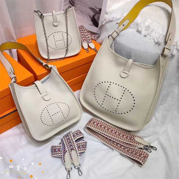 designer h home bag evelynn cowhide 2023 new evelynse mini 17 29 togo layer one shoulder crossbody d3sj
designer h home bag evelynn cowhide 2023 new evelynse mini 17 29 togo layer one shoulder crossbody d3sj