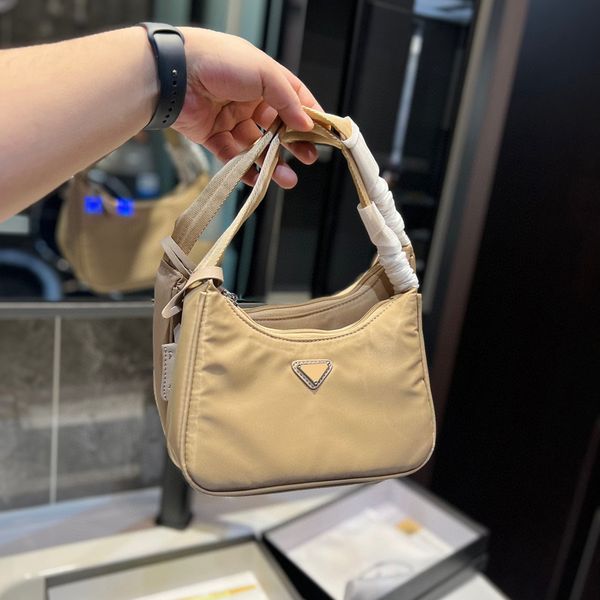 5a designer shoulder bags luxury outdoors women handbags tote real leather bag lady outdoors plaid purses duffle luggage by 1978 w297 001
5a designer shoulder bags luxury outdoors women handbags tote real leather bag lady outdoors plaid purses duffle luggage by 1978 w297 001