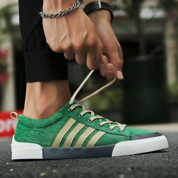 men canvas shoes fashion solid color men vulcanized shoes lace-up casual shoes men sneakers tenis masculino zapatillas hombre, Black
men canvas shoes fashion solid color men vulcanized shoes lace-up casual shoes men sneakers tenis masculino zapatillas hombre, Black