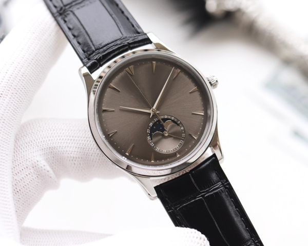 moon phase master series, men's watch, moon phase disc, equipped with one movement, hollow chain box, shell size diameter 39mm, thickne, Slivery;golden
moon phase master series, men's watch, moon phase disc, equipped with one movement, hollow chain box, shell size diameter 39mm, thickne, Slivery;golden