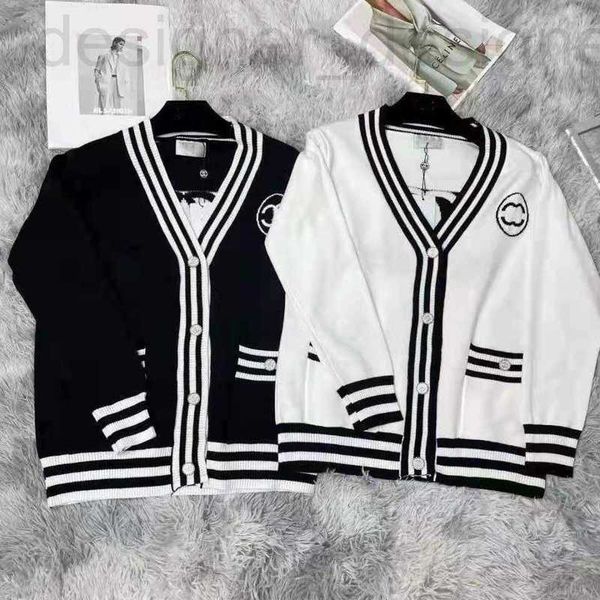 women's sweaters designer sweater v-neck luxury cardigan button high-end comfort plus size t9v9, White;black
women's sweaters designer sweater v-neck luxury cardigan button high-end comfort plus size t9v9, White;black