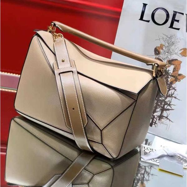 loews designer bag new fashion versatile advanced geometric bag leather pillow single shoulder crossbody handbag
loews designer bag new fashion versatile advanced geometric bag leather pillow single shoulder crossbody handbag