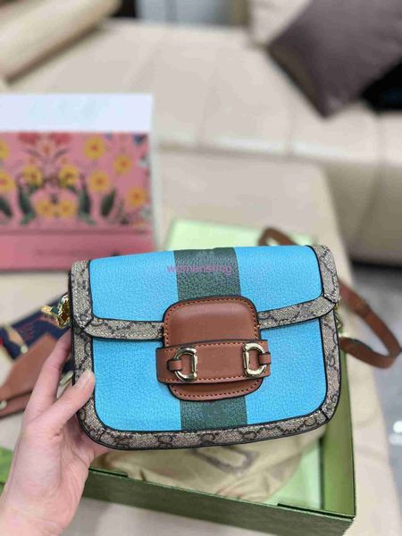 2023 women's men's cleo 1955 saddle handbag horsebit genuine leather crossbody brushed tote luxury designer strap shoulder crossbo
2023 women's men's cleo 1955 saddle handbag horsebit genuine leather crossbody brushed tote luxury designer strap shoulder crossbo