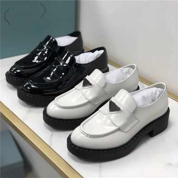 designer women casual shoes monolith p triangle loafers luxury black cloudbust genuine leather shoes increase platform sneakers classic pate
designer women casual shoes monolith p triangle loafers luxury black cloudbust genuine leather shoes increase platform sneakers classic pate