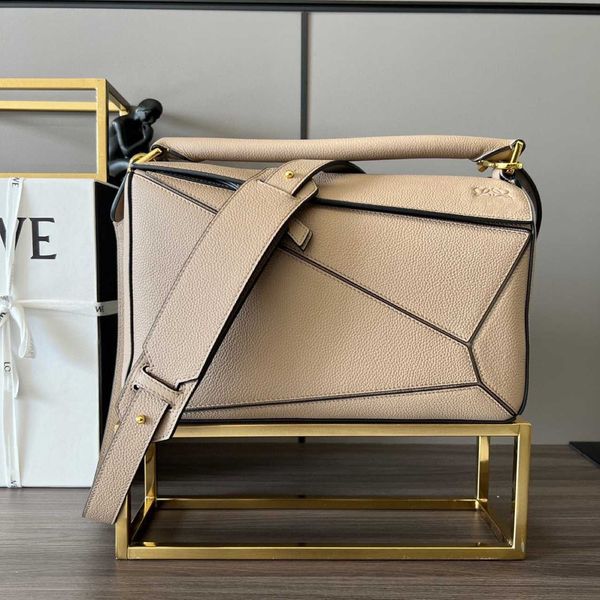 classic puzzle geometric bag splicing design handbag puzzle crossbody shoulder bag women's bag high quality
classic puzzle geometric bag splicing design handbag puzzle crossbody shoulder bag women's bag high quality