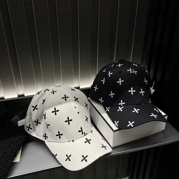 new baseball cap fashion trend black and white printed duck tongue hat men's women's summer retro leisure sunshade hat bq0877, Blue;gray
new baseball cap fashion trend black and white printed duck tongue hat men's women's summer retro leisure sunshade hat bq0877, Blue;gray