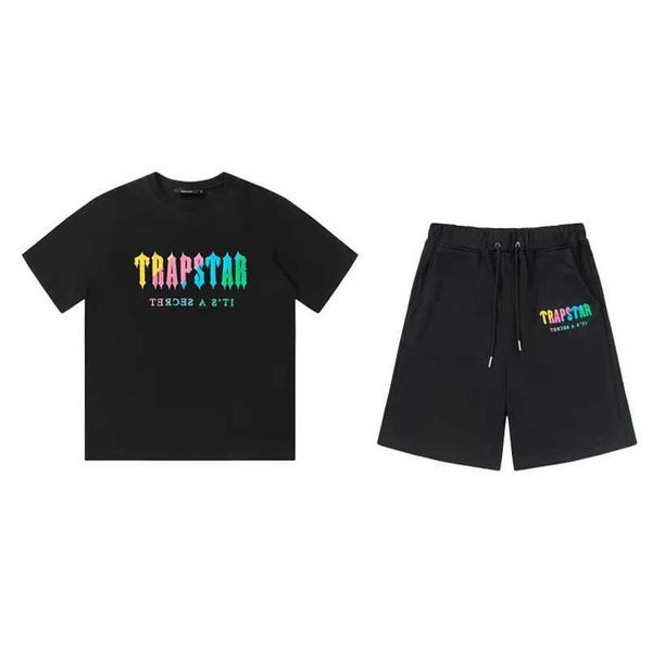 2023 summer men t-shirts trapstar t shirt designer shirts print letter luxury black white rainbow color sports fashion cotton short sleeve s, White;black
2023 summer men t-shirts trapstar t shirt designer shirts print letter luxury black white rainbow color sports fashion cotton short sleeve s, White;black