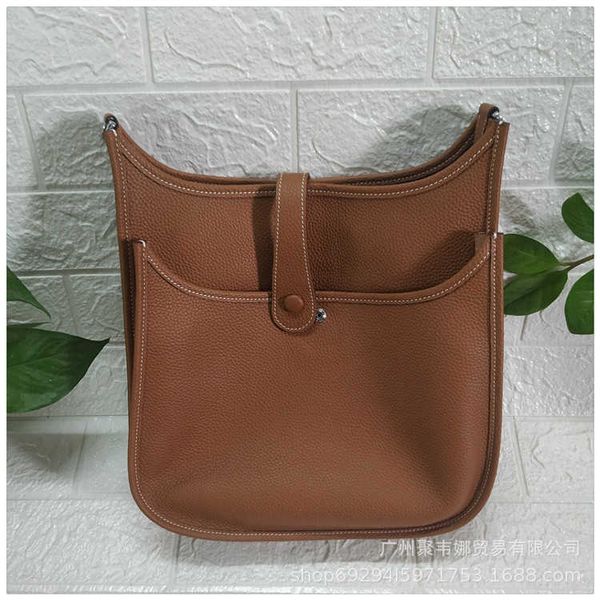 original designer h home bag evelynn new evelyns 2023 one shoulder togo real leather bag mini bucket perforated crossbody handbag 1 631m 70c
original designer h home bag evelynn new evelyns 2023 one shoulder togo real leather bag mini bucket perforated crossbody handbag 1 631m 70c