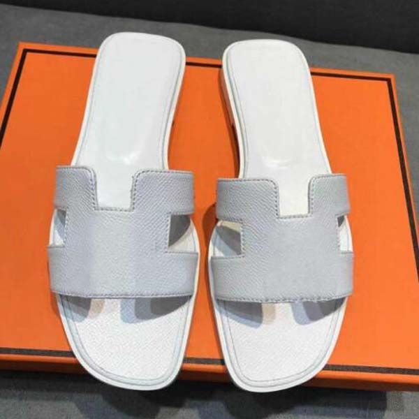 beach slippers classic flat heel summer lazy designer fashion cartoon big head flops leather lady slides women shoes l bath ladies sandals l, Black
beach slippers classic flat heel summer lazy designer fashion cartoon big head flops leather lady slides women shoes l bath ladies sandals l, Black